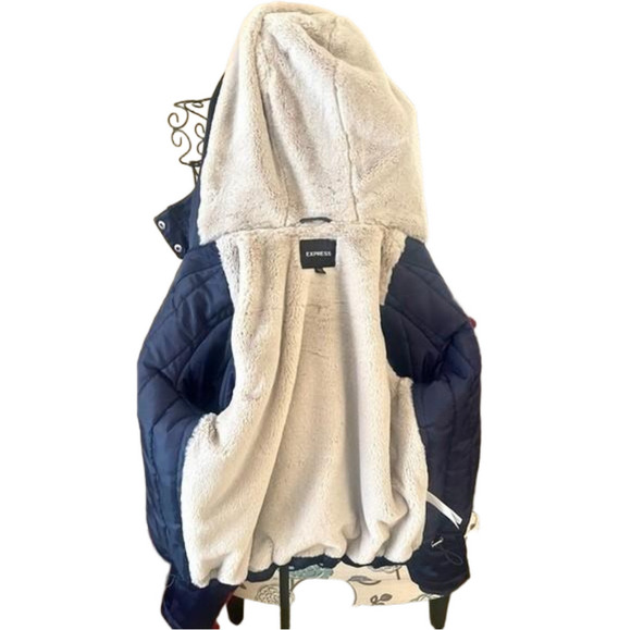 Express Bomber Jacket Size Small with Super Soft Interior - Picture 7 of 7